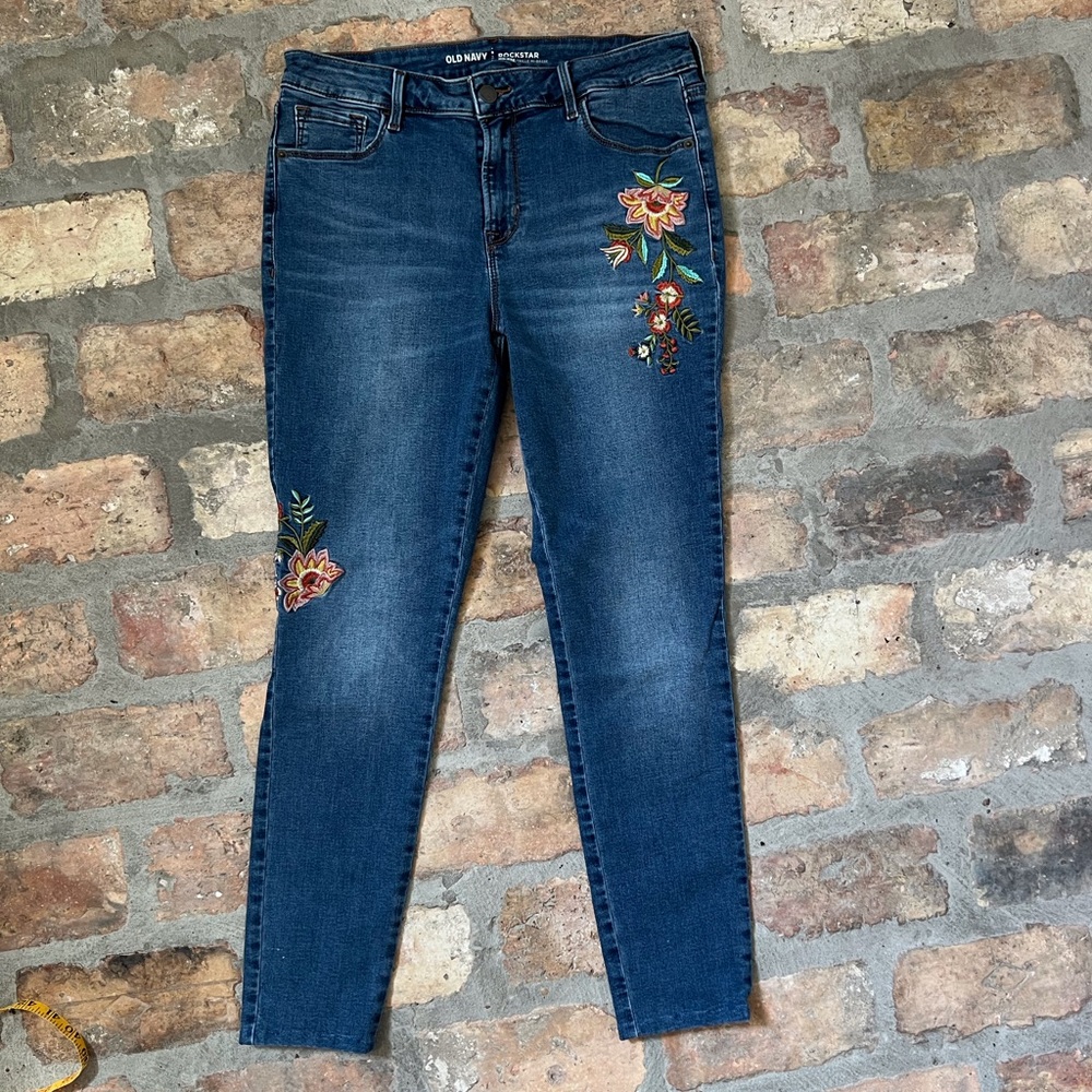 SALE! Old Navy jeans
